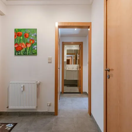 Light-filled With Lateral Sea View Apartment Ostend